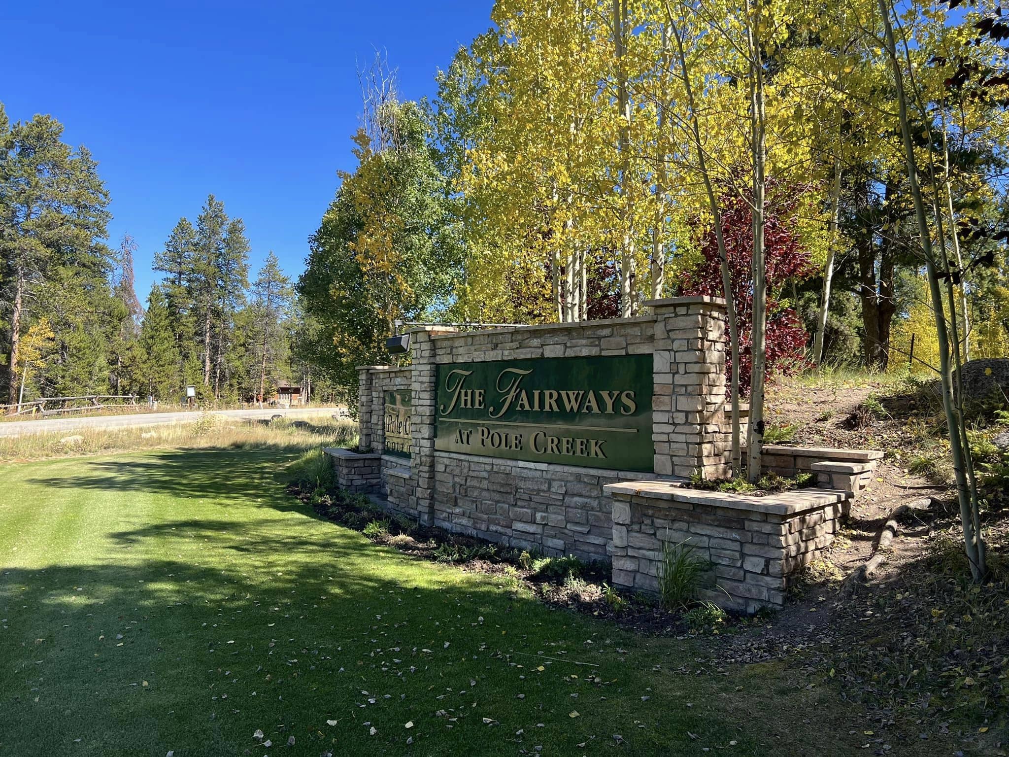 entrance at The Fairways at pole creek, a golf community in the Winter Park Area